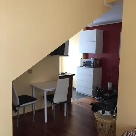 Studio-apartment Sven Bonn